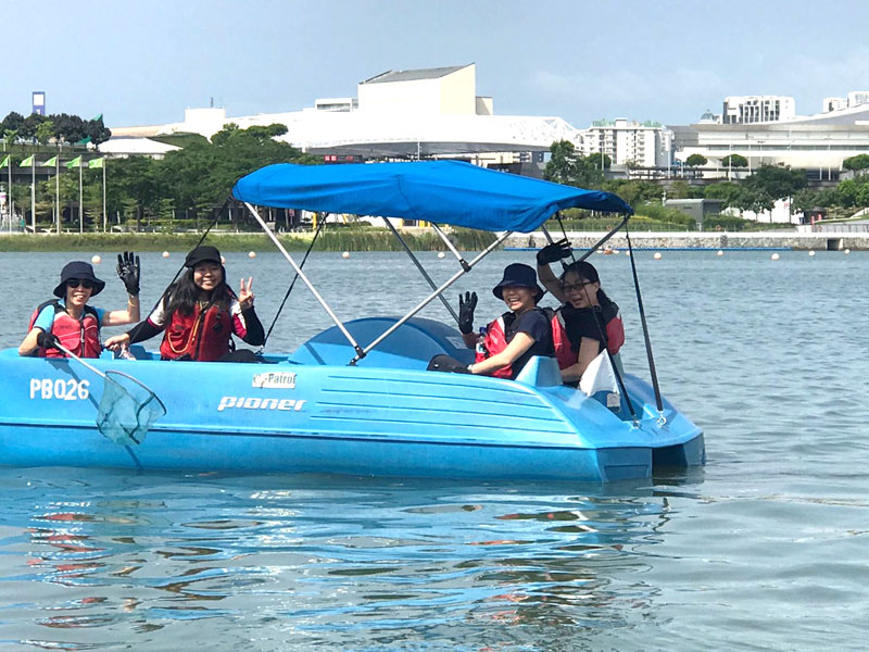 WaterwayCleanup_pedalboat1