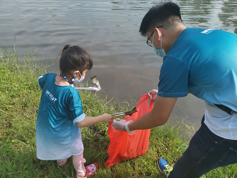 WaterwayCleanup_foot4