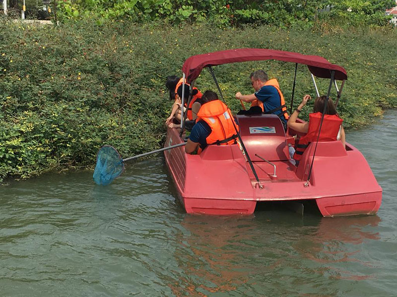 WaterwayCleanup_pedalboat5